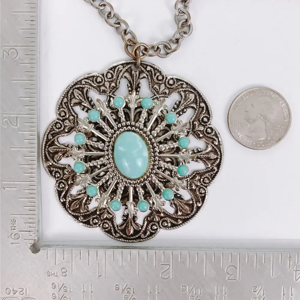 VTG Medallion Pendant Necklace Turquoise Style Cab Boho Southwestern Silver Tone